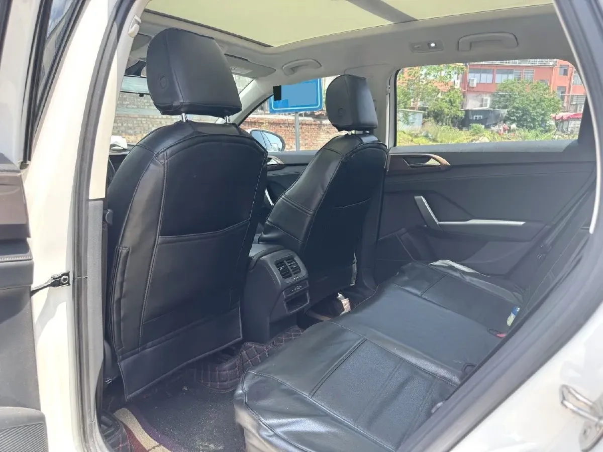 2021 Volkswagen Tharu 1.4T 150HP L4 7DCT,autocango,china used car exporter,china ev exporter,chinese used car exporter,chinese used ev exporter