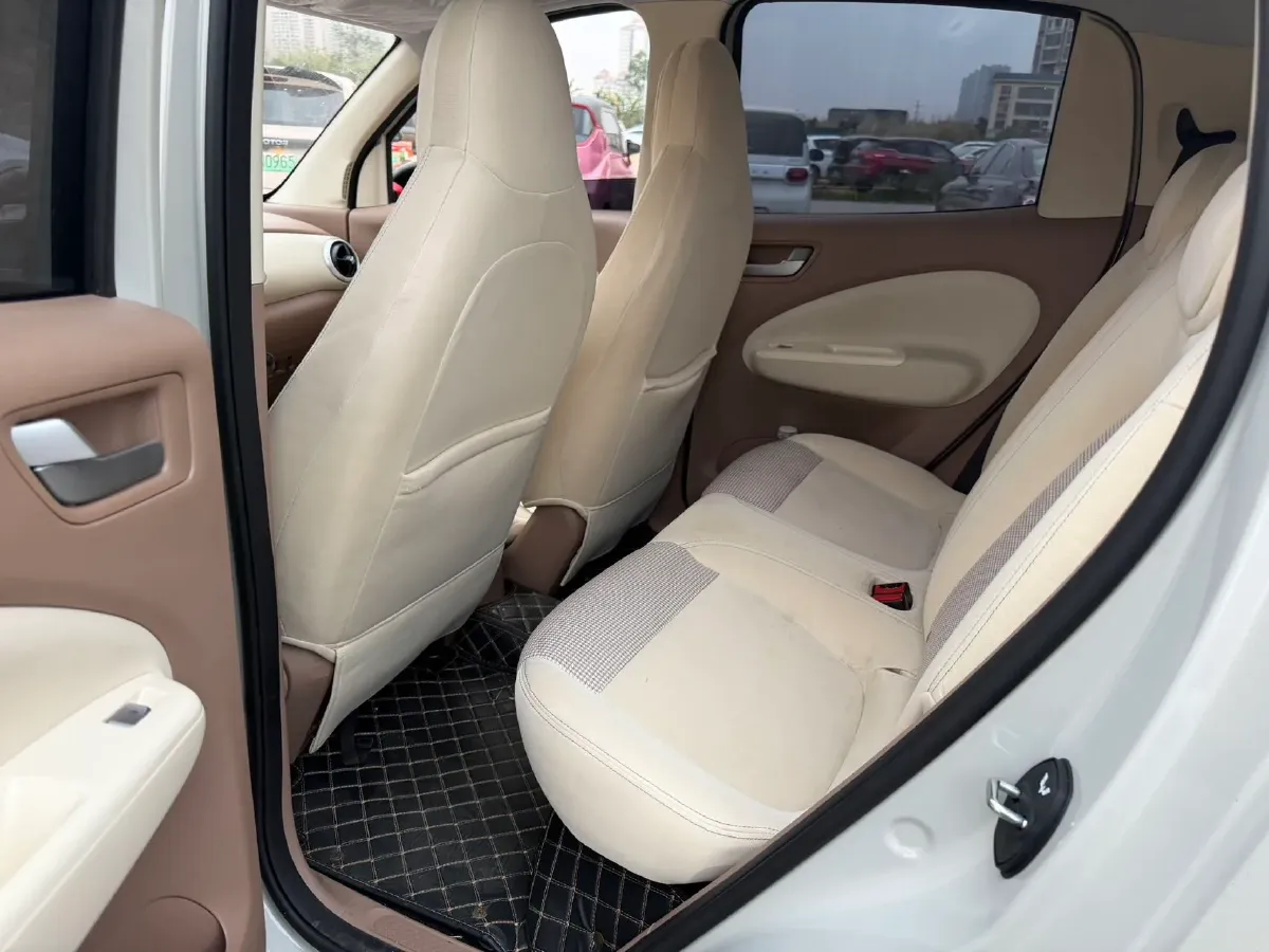 2025 WuLing HongGuang MINI EV BEV 16.2KWH,autocango,china used car exporter,china ev exporter,chinese used car exporter,chinese used ev exporter