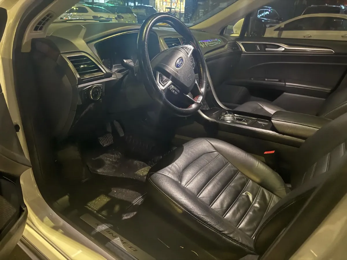 2018 Ford Mondeo 1.5T 181HP L4 6AT,autocango,china used car exporter,china ev exporter,chinese used car exporter,chinese used ev exporter