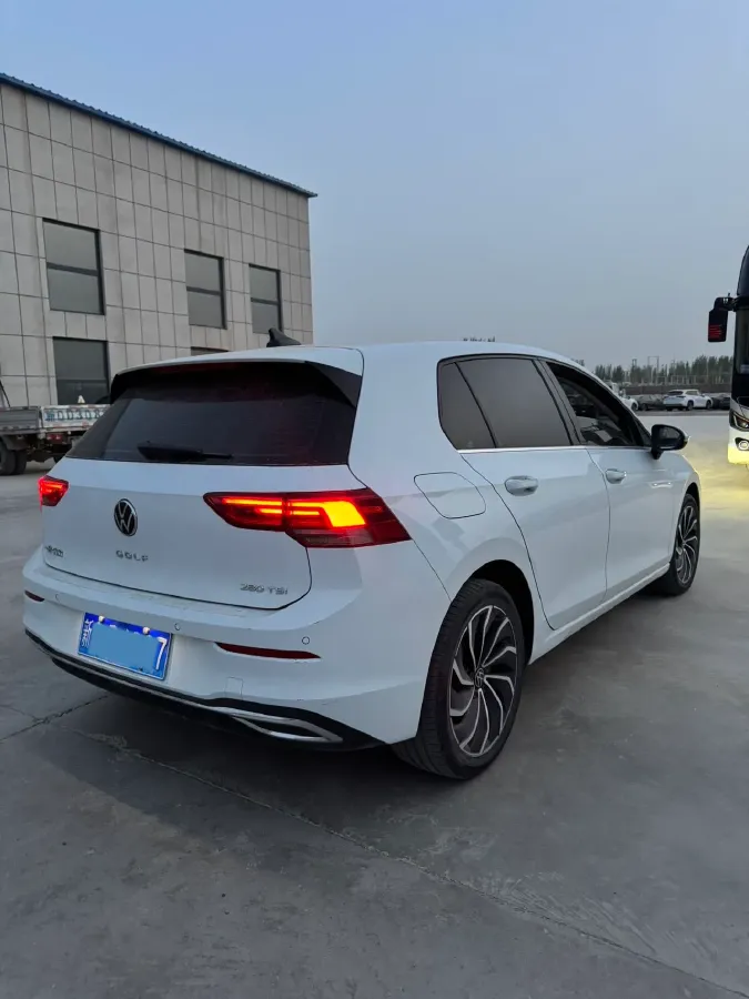 2021 Volkswagen Golf 1.4T 150HP L4 7DCT,autocango,china used car exporter,china ev exporter,chinese used car exporter,chinese used ev exporter