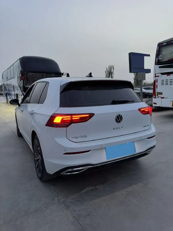 2021 Volkswagen Golf 1.4T 150HP L4 7DCT,autocango,china used car exporter,china ev exporter,chinese used car exporter,chinese used ev exporter