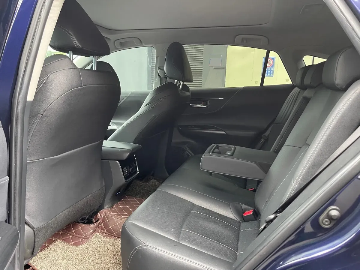 2022 Toyota Harrier 2.0L 171HP L4 CVT,autocango,china used car exporter,china ev exporter,chinese used car exporter,chinese used ev exporter