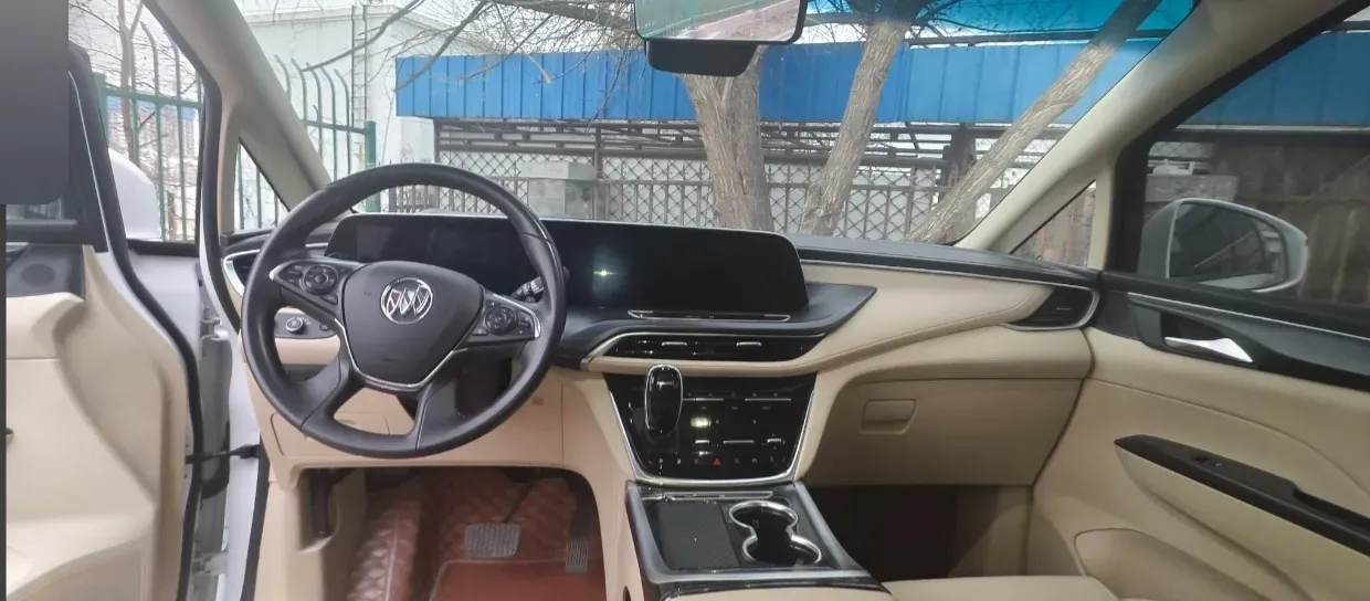 2022 Buick GL8 2.0T 237HP L4 9AT,autocango,china used car exporter,china ev exporter,chinese used car exporter,chinese used ev exporter