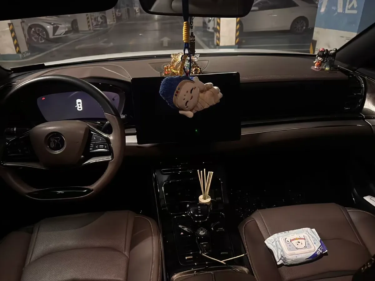 2020 WEY VV7 2.0T 227HP L4 7DCT PHEV,autocango,china used car exporter,china ev exporter,chinese used car exporter,chinese used ev exporter