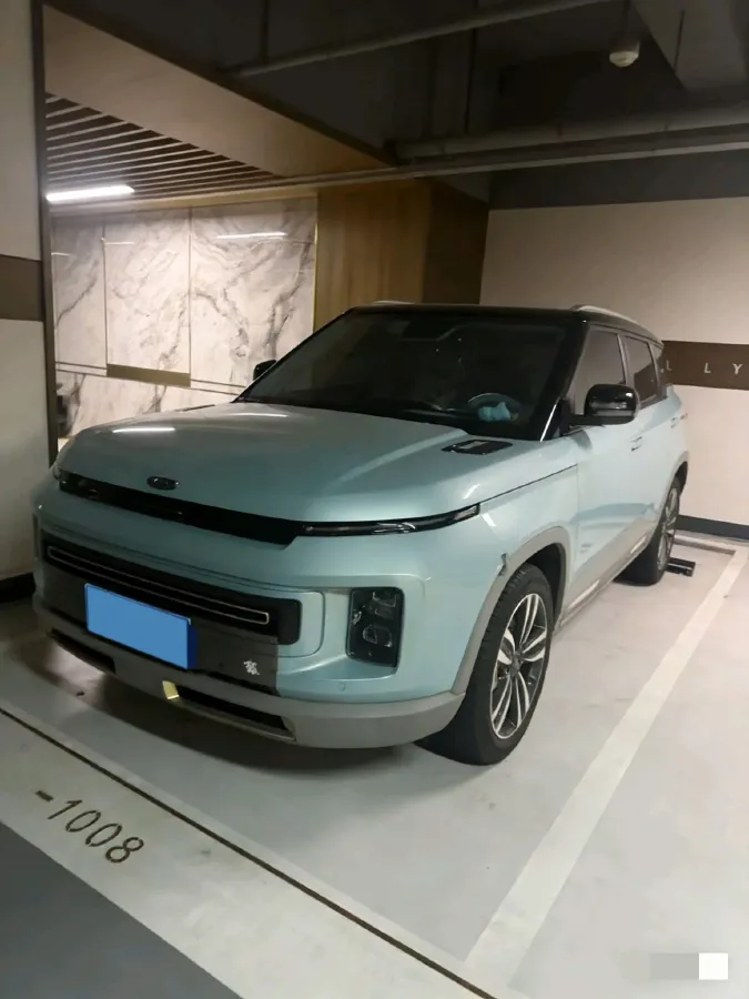 2022 Geely ICON 1.5T 177HP L3 6AT,autocango,china used car exporter,china ev exporter,chinese used car exporter,chinese used ev exporter