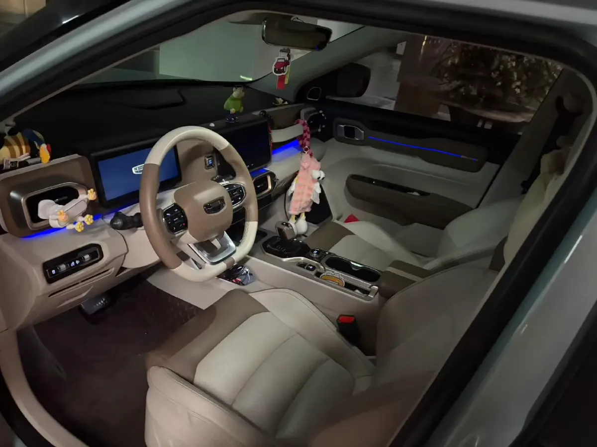 2022 Geely ICON 1.5T 177HP L3 6AT,autocango,china used car exporter,china ev exporter,chinese used car exporter,chinese used ev exporter