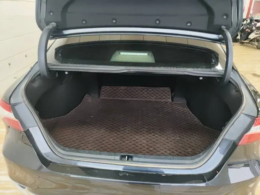 2023 Toyota Camry 2.0L 177HP L4 CVT,autocango,china used car exporter,china ev exporter,chinese used car exporter,chinese used ev exporter