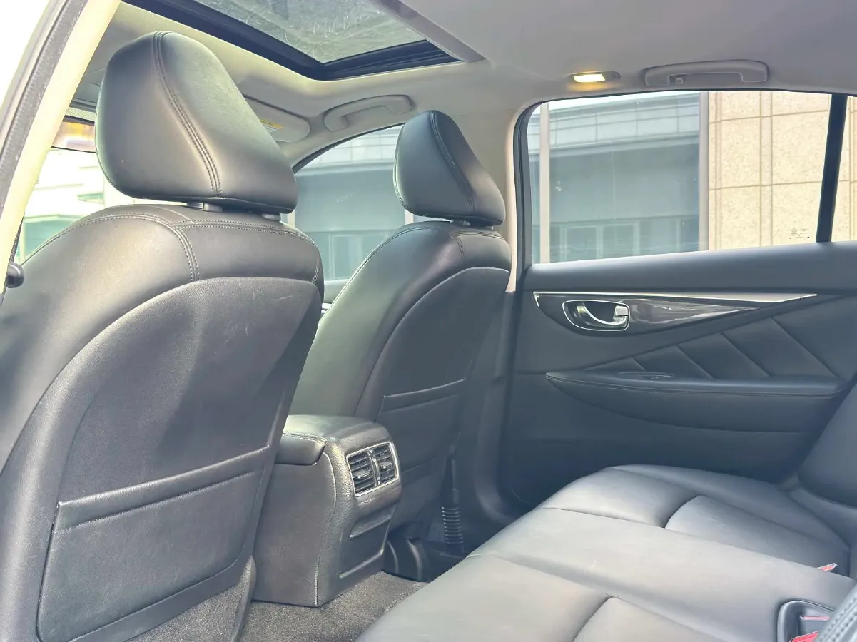 2018 MAXUS G10 2.0T 224HP L4 6AT,autocango,china used car exporter,china ev exporter,chinese used car exporter,chinese used ev exporter