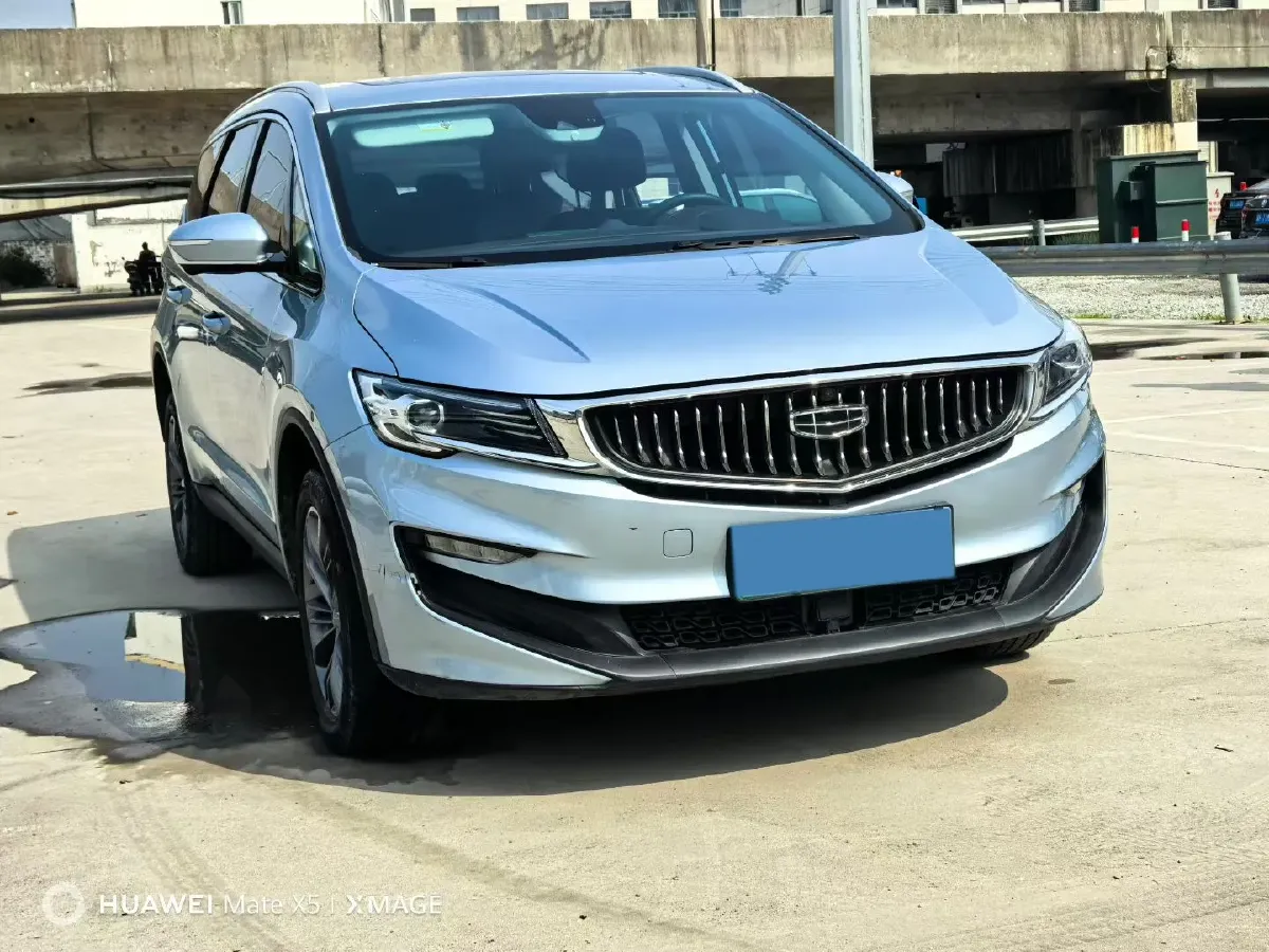 2021 GAC Trumpchi M8 2.0T 252HP L4 8AT,autocango,china used car exporter,china ev exporter,chinese used car exporter,chinese used ev exporter