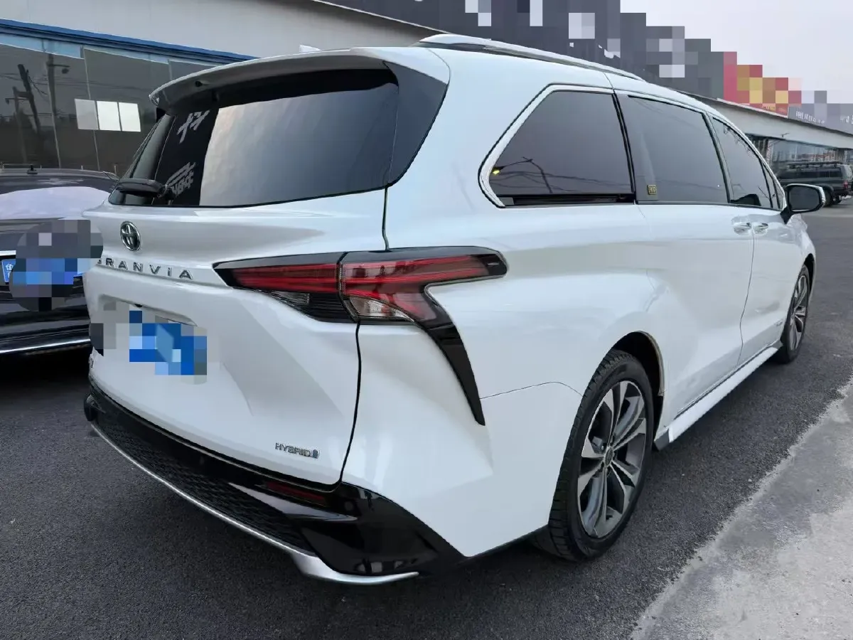 2023 Toyota Granvia 2.5L 189HP L4 E-CVT Hybrid,autocango,china used car exporter,china ev exporter,chinese used car exporter,chinese used ev exporter