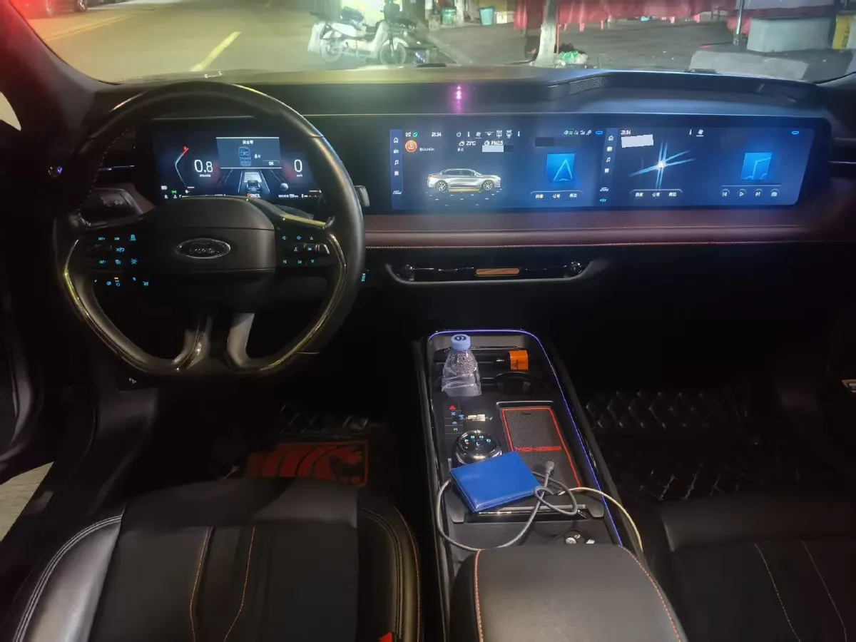 2022 Ford Mondeo 2.0T 238HP L4 8AT,autocango,china used car exporter,china ev exporter,chinese used car exporter,chinese used ev exporter