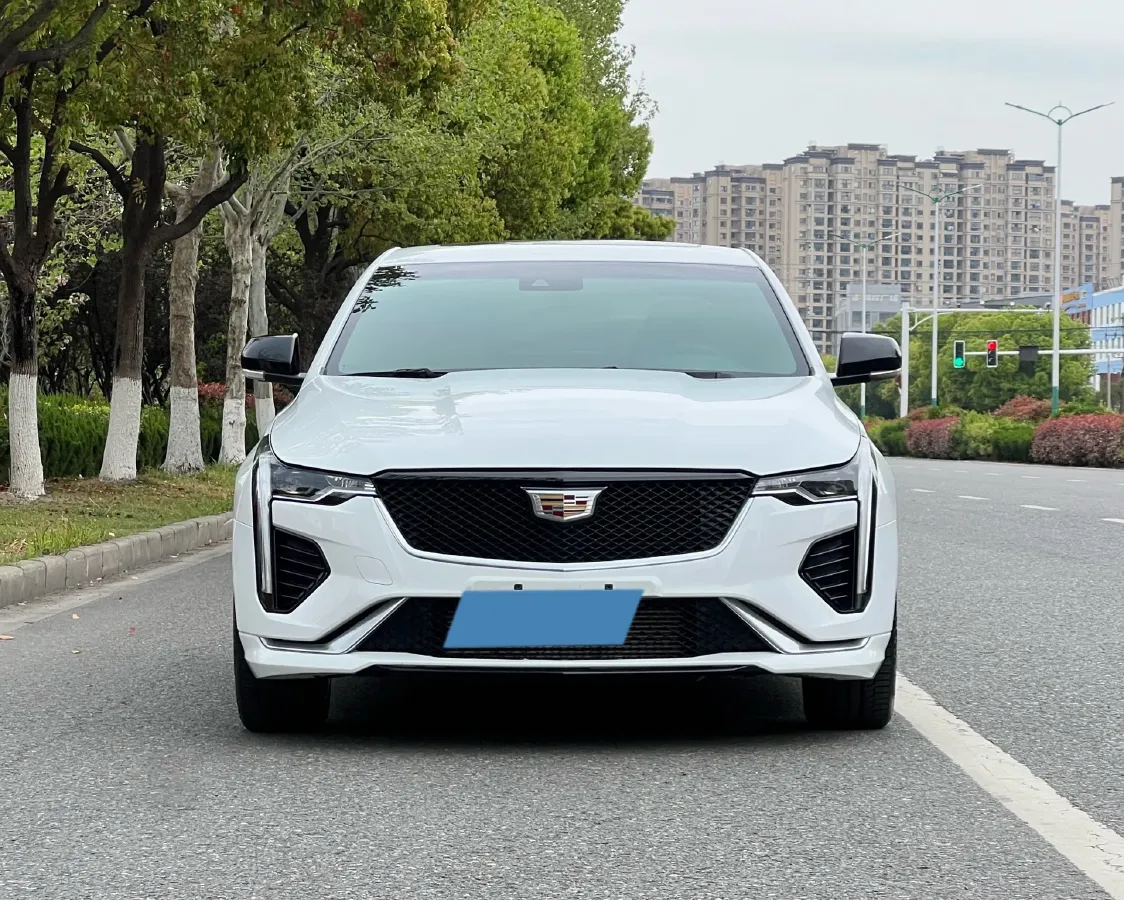 2021 Cadillac CT4 2.0T 237HP L4 8AT,autocango,china used car exporter,china ev exporter,chinese used car exporter,chinese used ev exporter