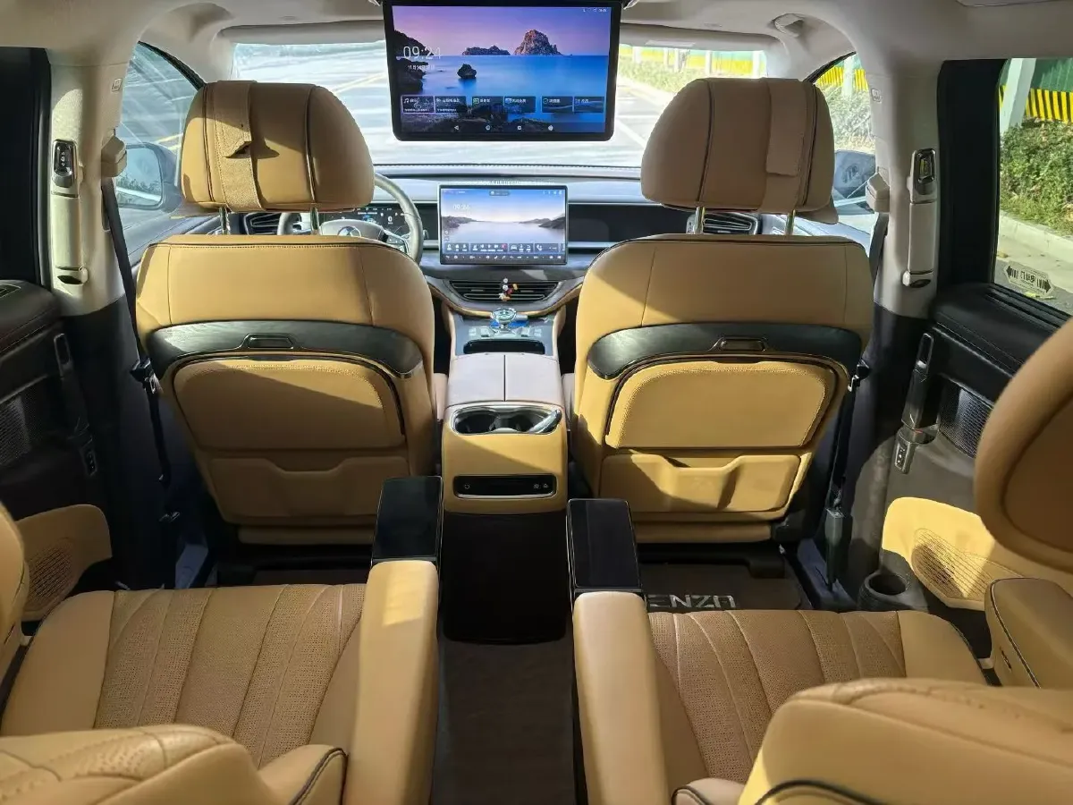 2024 Denza D9 1.5T 139HP L4 E-CVT PHEV 40KWH,autocango,china used car exporter,china ev exporter,chinese used car exporter,chinese used ev exporter