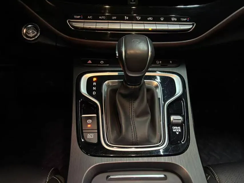 2021 GAC Trumpchi M6 1.5T 169HP L4 7DCT,autocango,china used car exporter,china ev exporter,chinese used car exporter,chinese used ev exporter