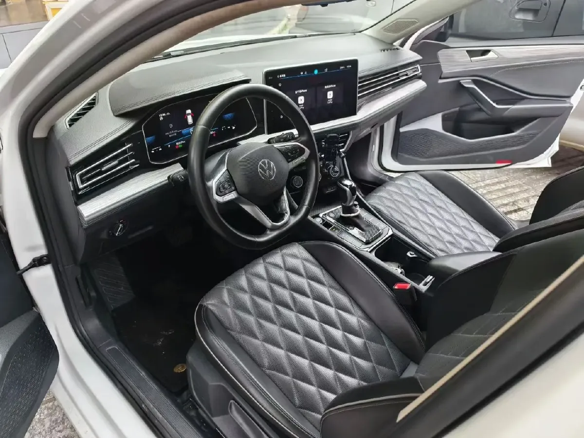 2023 Volkswagen Sagitar 1.4T 150HP L4 7DCT,autocango,china used car exporter,china ev exporter,chinese used car exporter,chinese used ev exporter