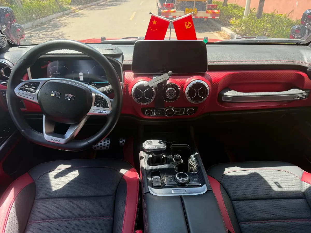 2020 Beijing BJ40 2.0T 224HP L4 8AT,autocango,china used car exporter,china ev exporter,chinese used car exporter,chinese used ev exporter