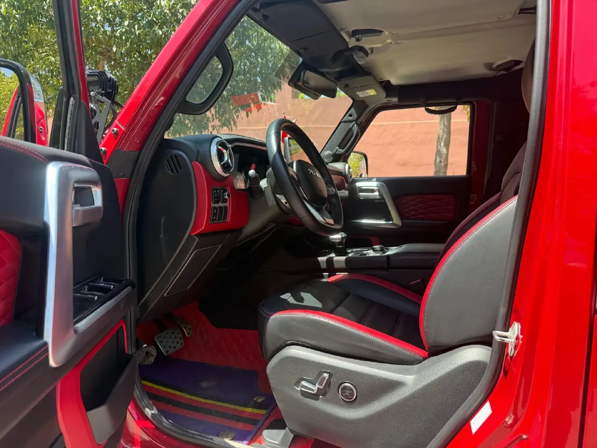 2020 Beijing BJ40 2.0T 224HP L4 8AT,autocango,china used car exporter,china ev exporter,chinese used car exporter,chinese used ev exporter