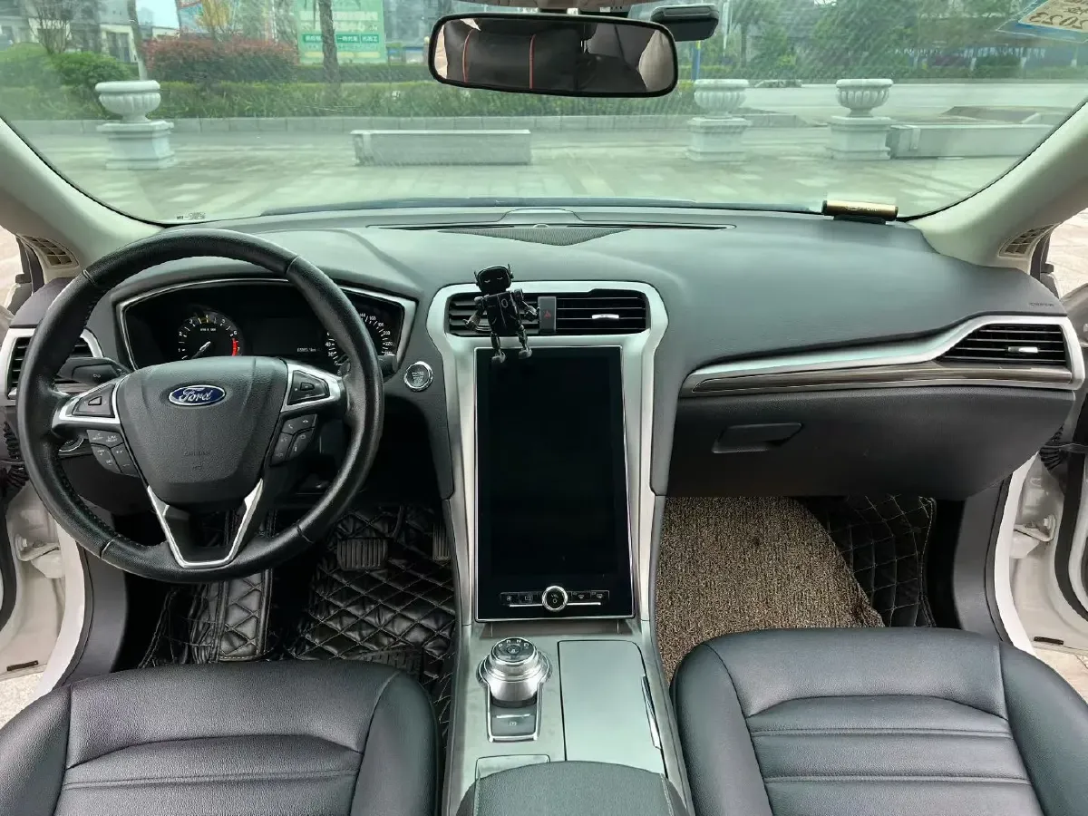 2020 Ford Mondeo 1.5T 182HP L4 6AT,autocango,china used car exporter,china ev exporter,chinese used car exporter,chinese used ev exporter