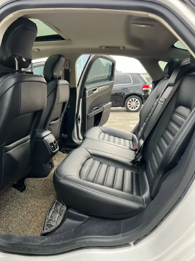 2020 Ford Mondeo 1.5T 182HP L4 6AT,autocango,china used car exporter,china ev exporter,chinese used car exporter,chinese used ev exporter