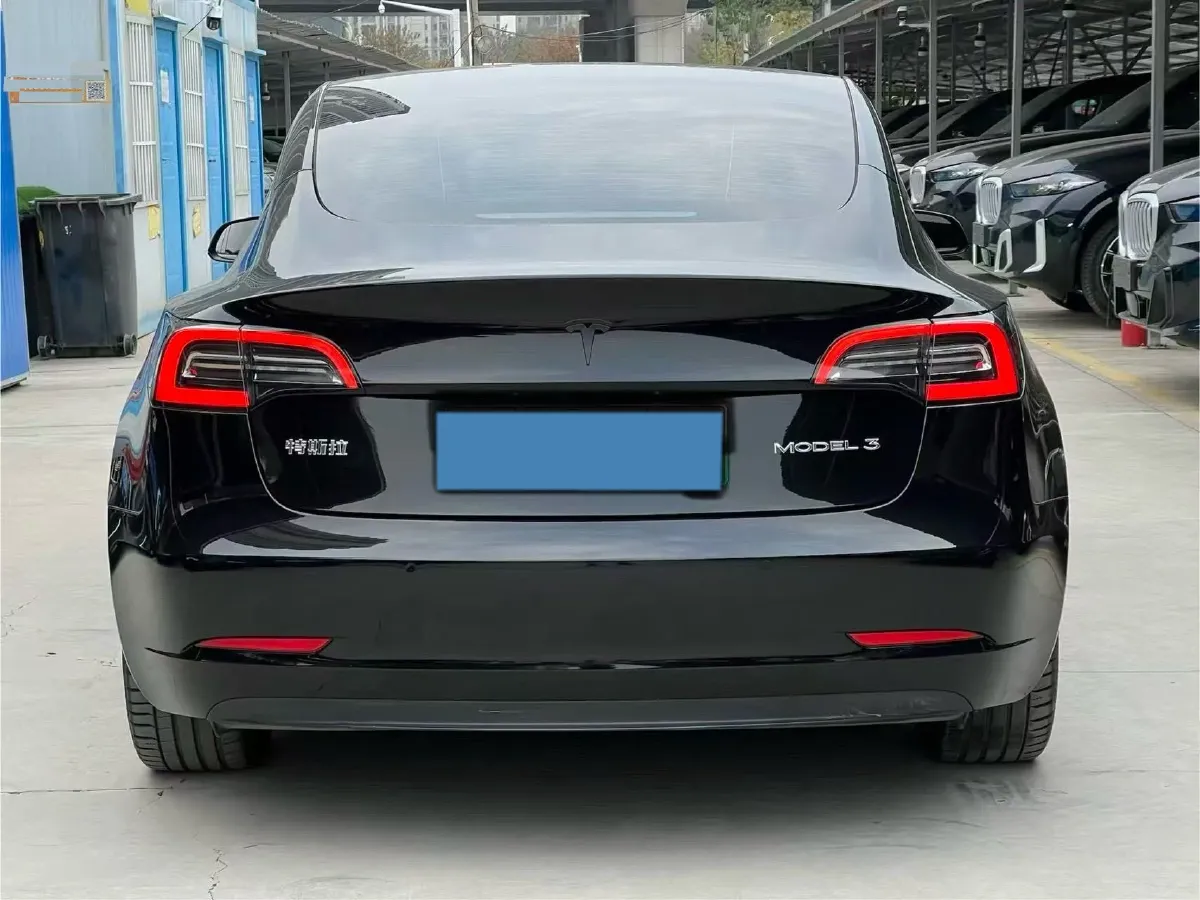 2025 Tesla Model 3 BEV 62.5KWH,autocango,china used car exporter,china ev exporter,chinese used car exporter,chinese used ev exporter