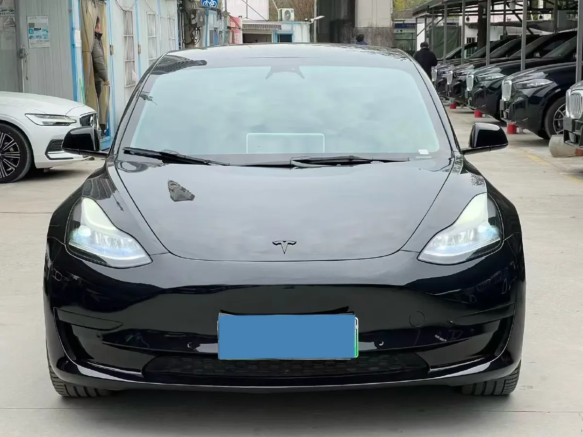 2025 Tesla Model 3 BEV 62.5KWH,autocango,china used car exporter,china ev exporter,chinese used car exporter,chinese used ev exporter