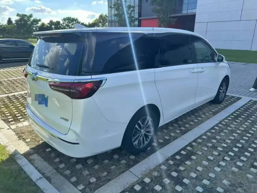 2021 Buick GL8 2.0T 237HP L4 9AT,autocango,china used car exporter,china ev exporter,chinese used car exporter,chinese used ev exporter