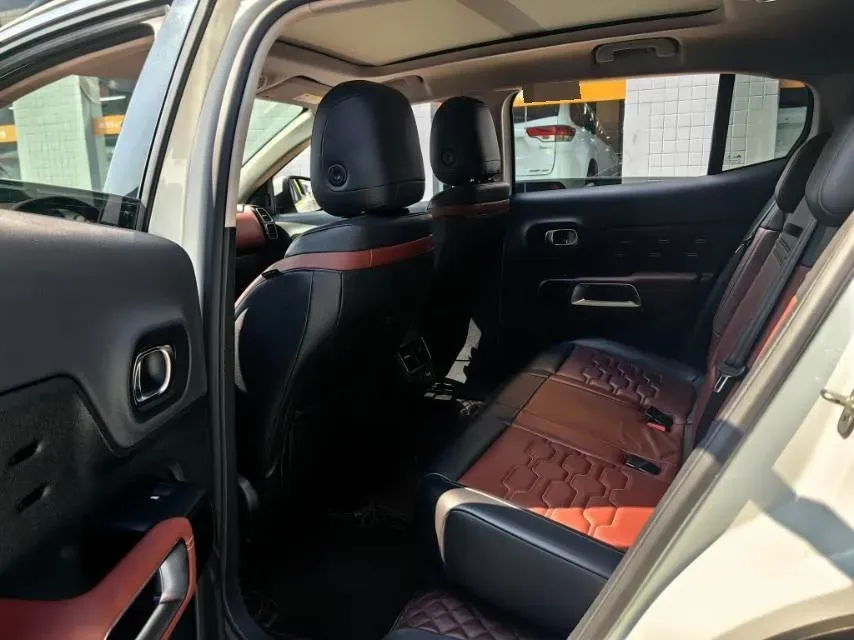 2017 Citroen C5 Aircross 1.8T 204HP L4 6AT,autocango,china used car exporter,china ev exporter,chinese used car exporter,chinese used ev exporter