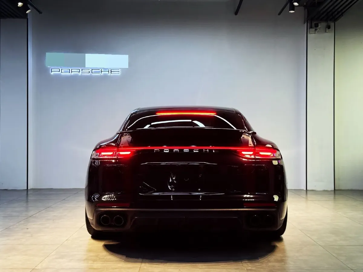 2021 Porsche Panamera 2.9T 330HP V6 8DCT,autocango,china used car exporter,china ev exporter,chinese used car exporter,chinese used ev exporter