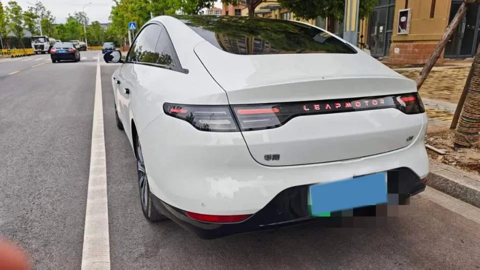 2023 Leapmotor C11 BEV 89.55KWH,autocango,china used car exporter,china ev exporter,chinese used car exporter,chinese used ev exporter