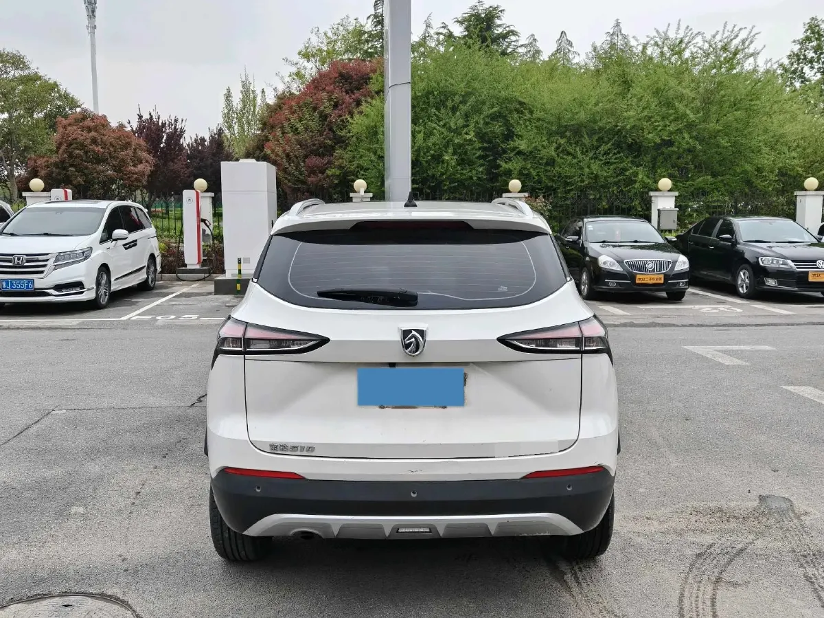 2019 BaoJun 510 1.5L 105HP L4 6MT,autocango,china used car exporter,china ev exporter,chinese used car exporter,chinese used ev exporter