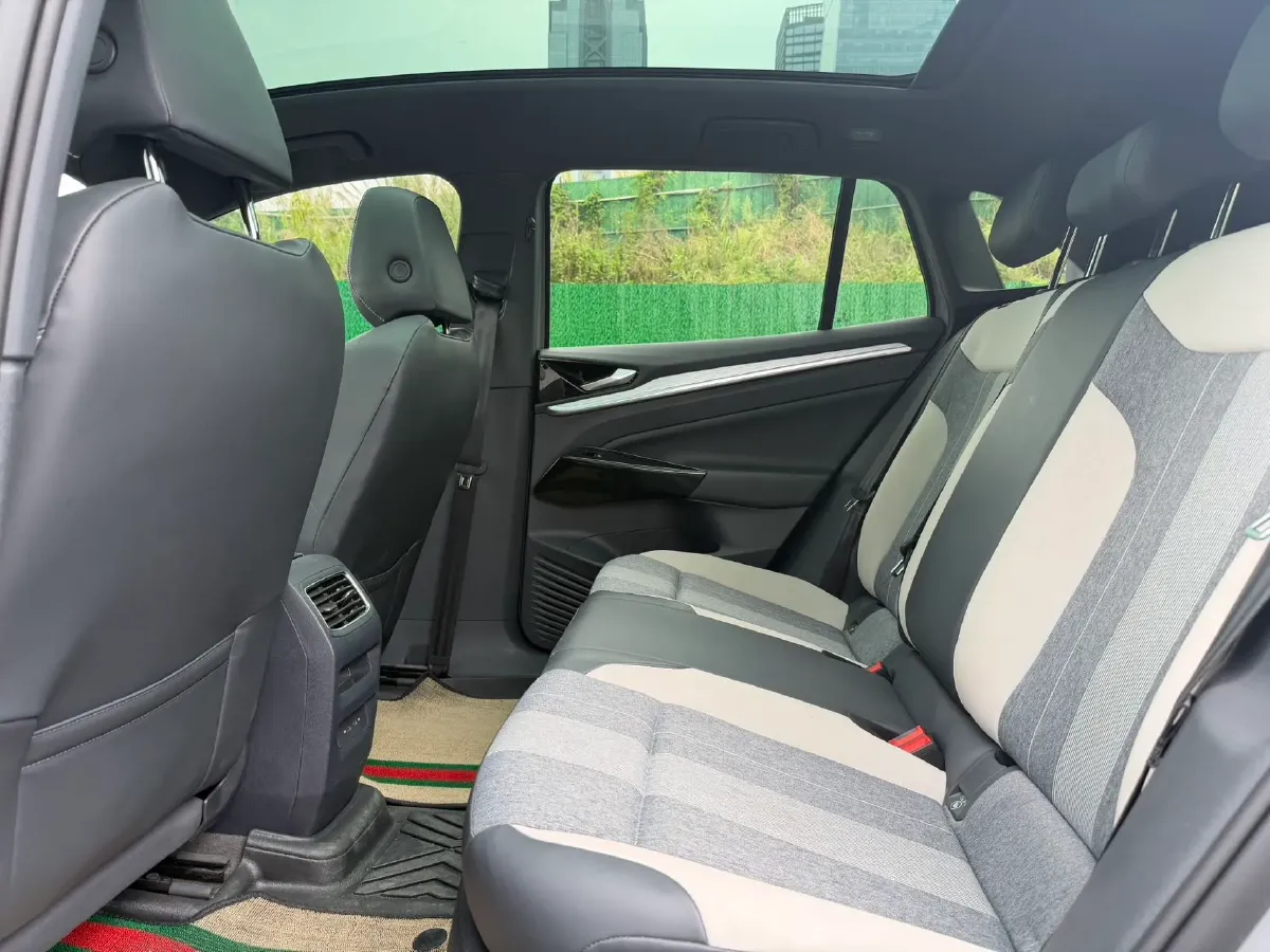 2024 Volkswagen ID.4 Crozz BEV 55.7KWH,autocango,china used car exporter,china ev exporter,chinese used car exporter,chinese used ev exporter