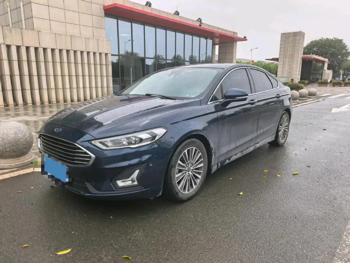 2020 Ford Mondeo 2.0T 207HP L4 6AT,autocango,china used car exporter,china ev exporter,chinese used car exporter,chinese used ev exporter