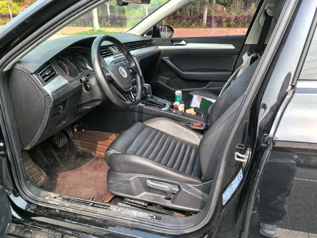 2019 Citroen C6 1.6T 170HP L4 6AT,autocango,china used car exporter,china ev exporter,chinese used car exporter,chinese used ev exporter