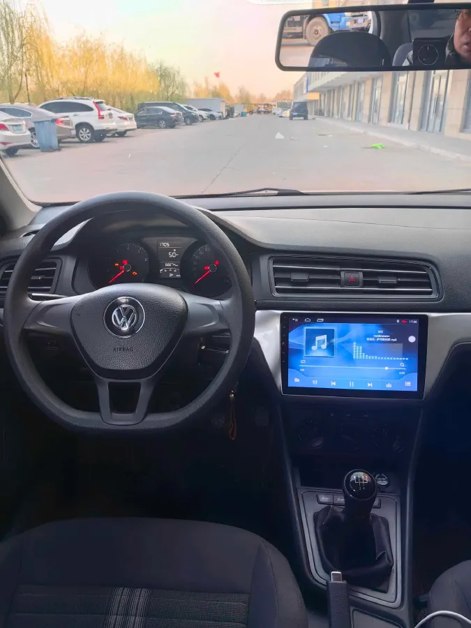 2019 Volkswagen Polo 1.5L 113HP L4 5MT,autocango,china used car exporter,china ev exporter,chinese used car exporter,chinese used ev exporter