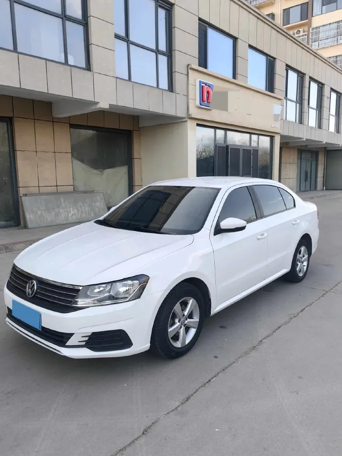 2019 Volkswagen Polo 1.5L 113HP L4 5MT,autocango,china used car exporter,china ev exporter,chinese used car exporter,chinese used ev exporter