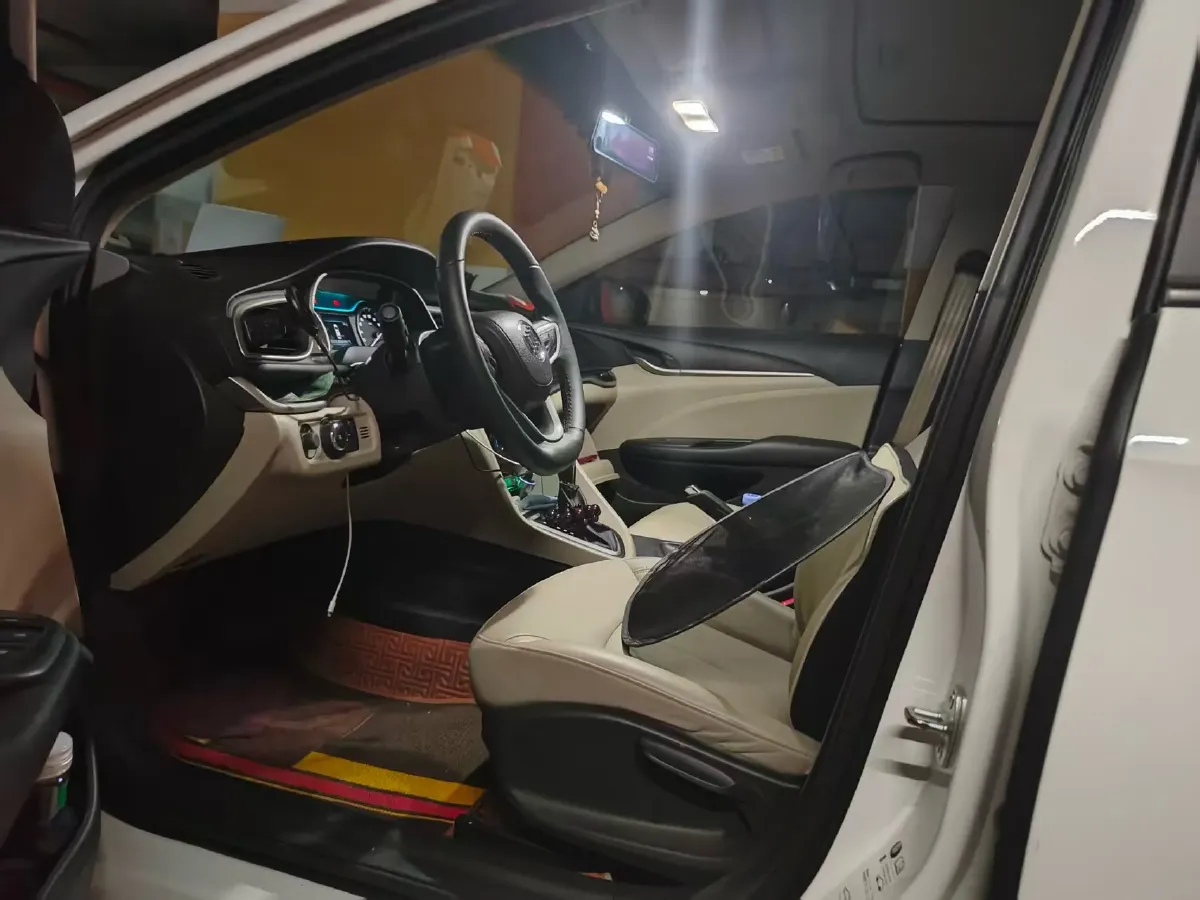 2020 Buick Encore 1.0T 125HP L3 6AT,autocango,china used car exporter,china ev exporter,chinese used car exporter,chinese used ev exporter