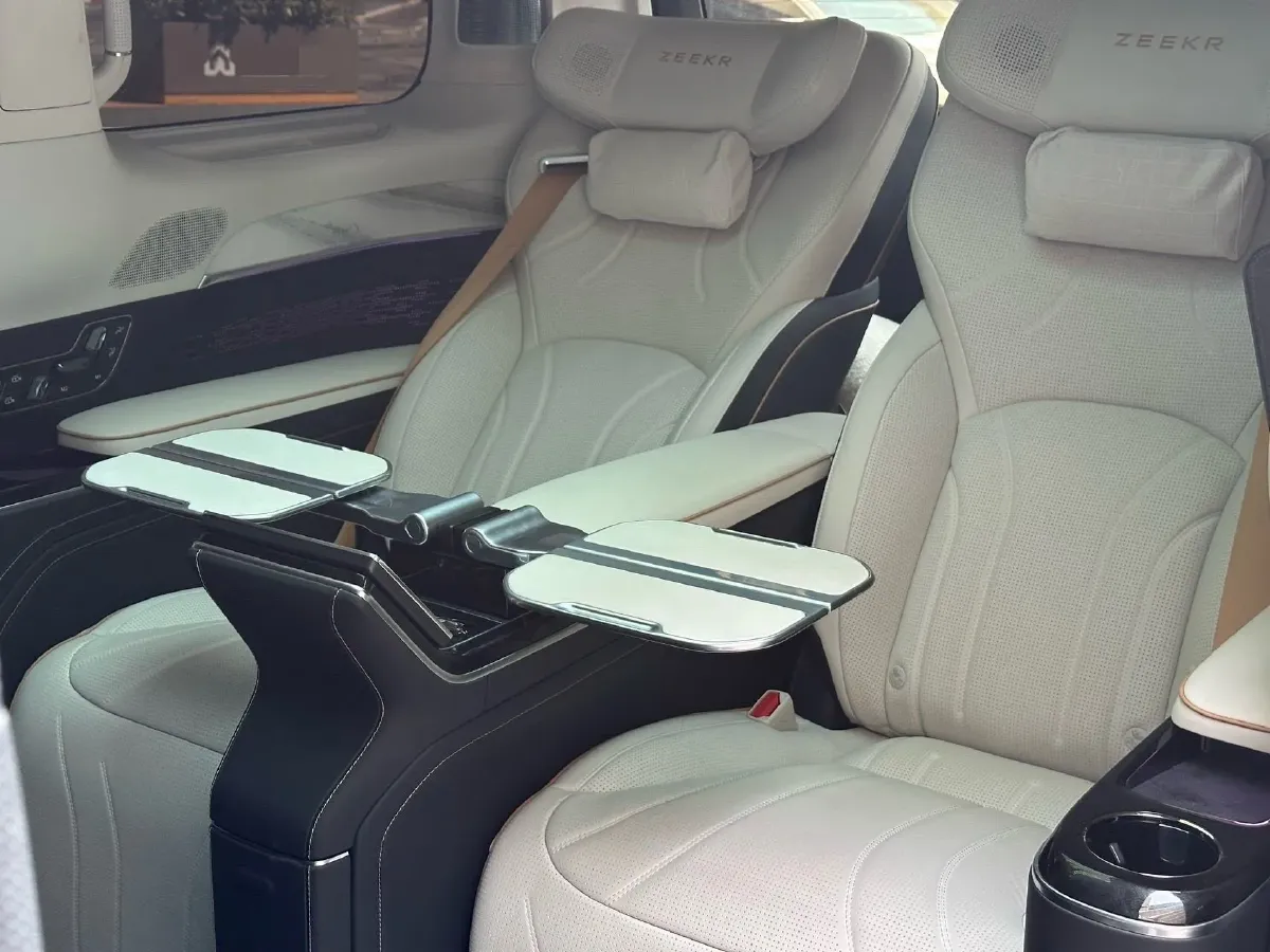 2024 Zeekr 009 BEV 108KWH,autocango,china used car exporter,china ev exporter,chinese used car exporter,chinese used ev exporter