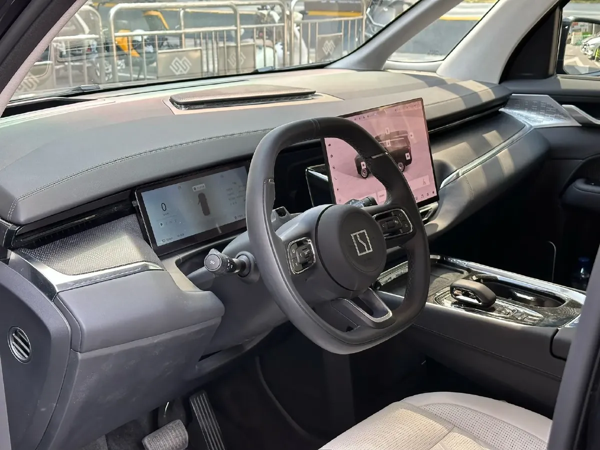 2024 Zeekr 009 BEV 108KWH,autocango,china used car exporter,china ev exporter,chinese used car exporter,chinese used ev exporter