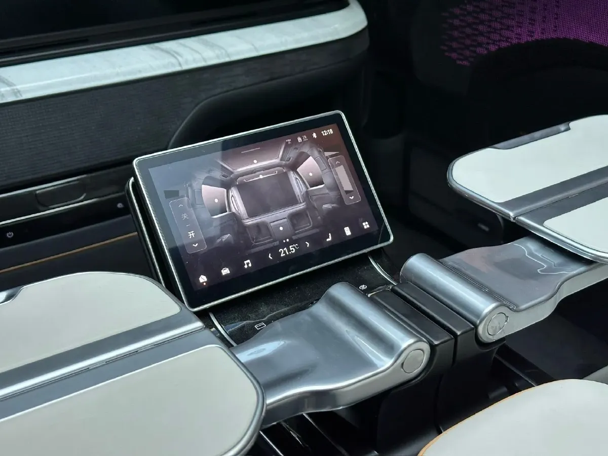 2024 Zeekr 009 BEV 108KWH,autocango,china used car exporter,china ev exporter,chinese used car exporter,chinese used ev exporter