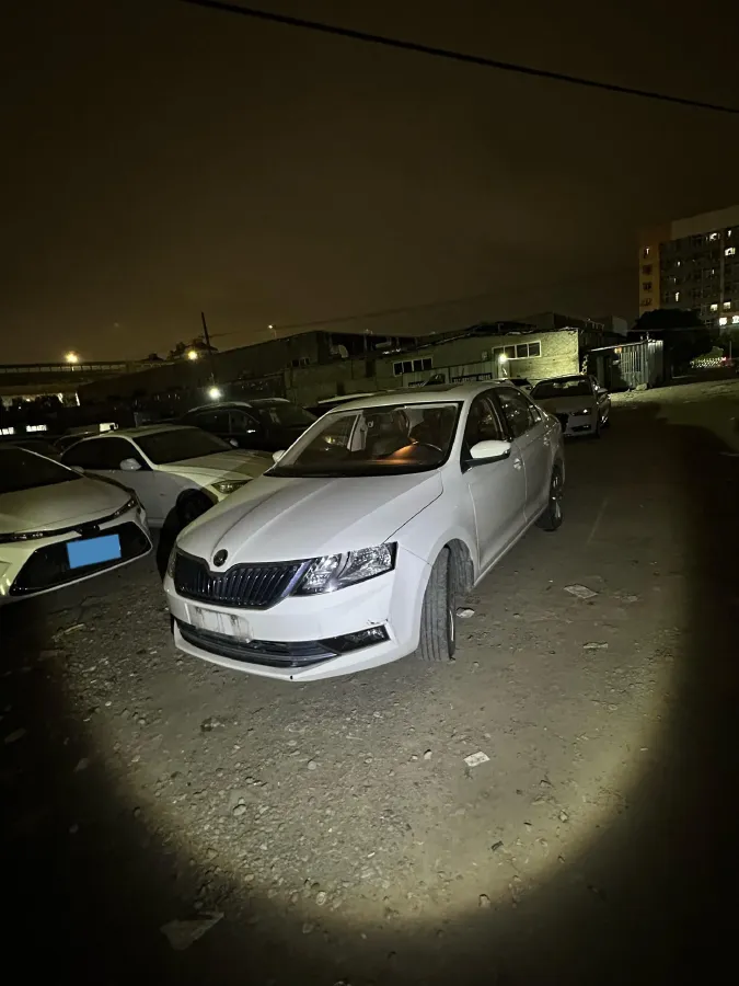 2019 SWM G01 1.5T 156HP L4 6AT,autocango,china used car exporter,china ev exporter,chinese used car exporter,chinese used ev exporter