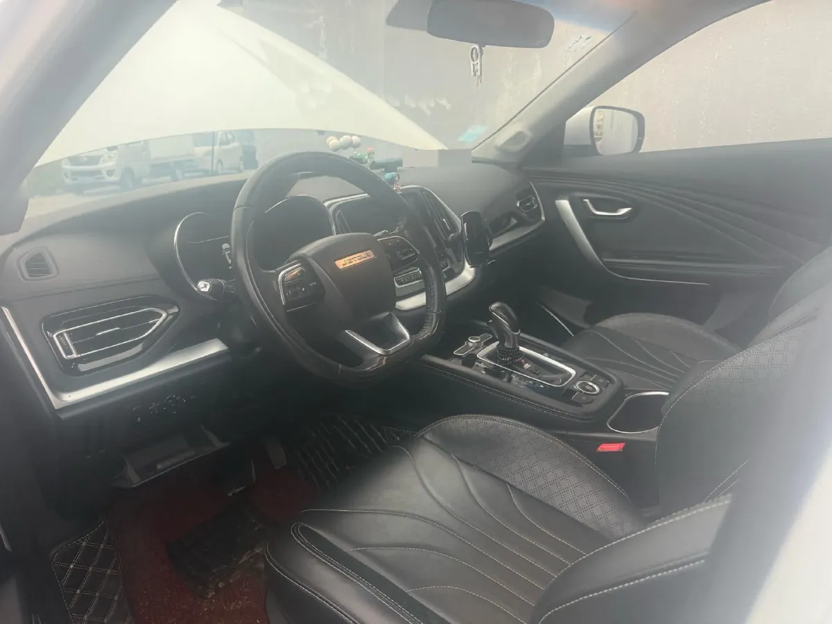 2018 SWM X7 1.5T 156HP L4 6AT,autocango,china used car exporter,china ev exporter,chinese used car exporter,chinese used ev exporter