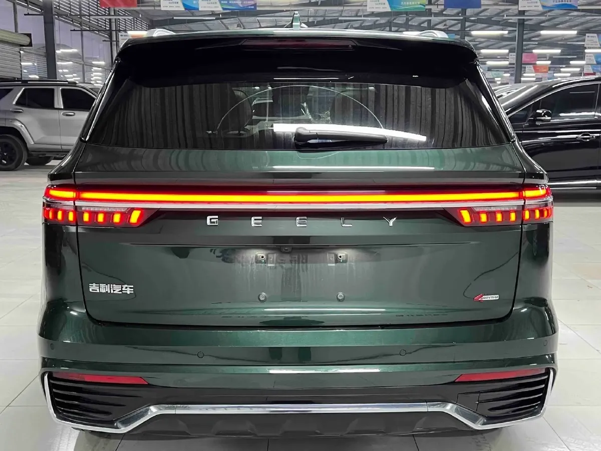 2025 Geely Monjaro 2.0T 238HP L4 8AT,autocango,china used car exporter,china ev exporter,chinese used car exporter,chinese used ev exporter