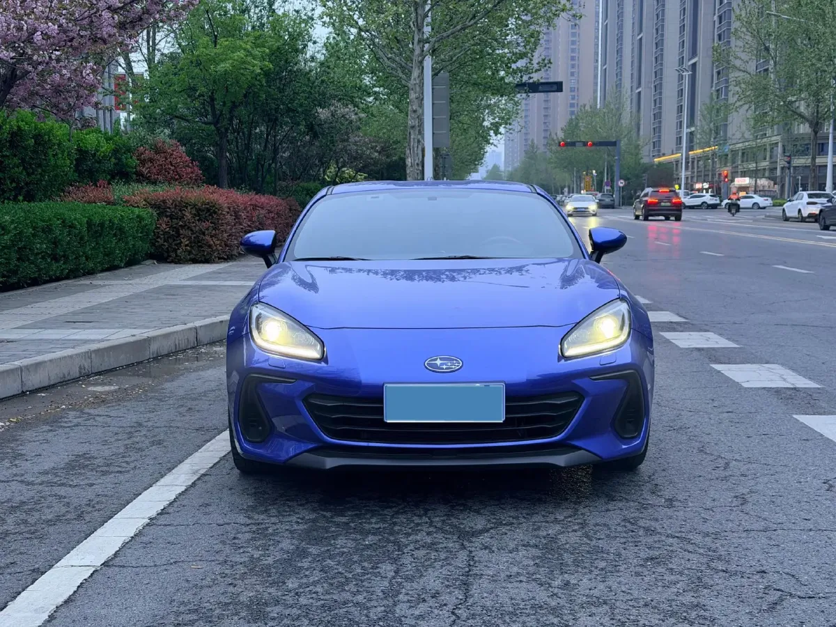 2022 Subaru BRZ 2.4L 234HP H4 6MT,autocango,china used car exporter,china ev exporter,chinese used car exporter,chinese used ev exporter