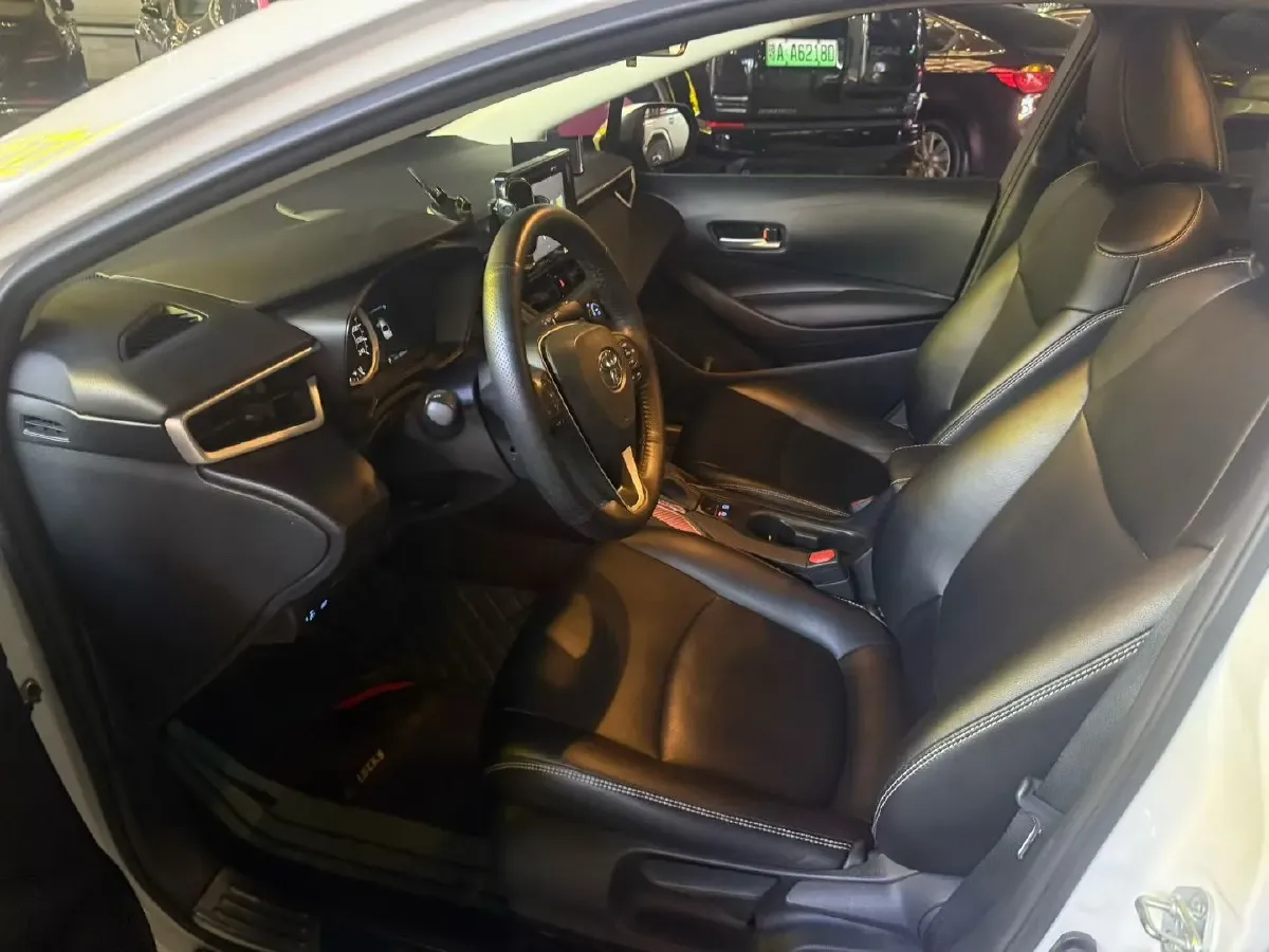 2021 Toyota Corolla 1.2T 116HP L4 CVT,autocango,china used car exporter,china ev exporter,chinese used car exporter,chinese used ev exporter