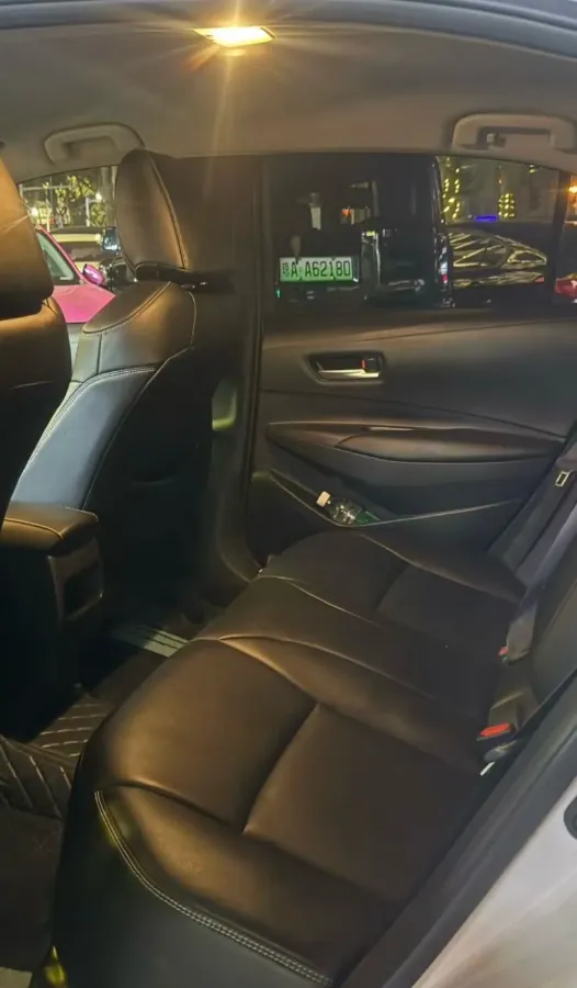 2021 Toyota Corolla 1.2T 116HP L4 CVT,autocango,china used car exporter,china ev exporter,chinese used car exporter,chinese used ev exporter