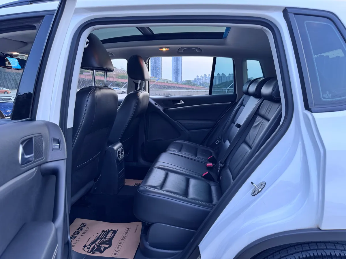 2017 MAXUS T60 2.0T 224HP L4 6AT,autocango,china used car exporter,china ev exporter,chinese used car exporter,chinese used ev exporter