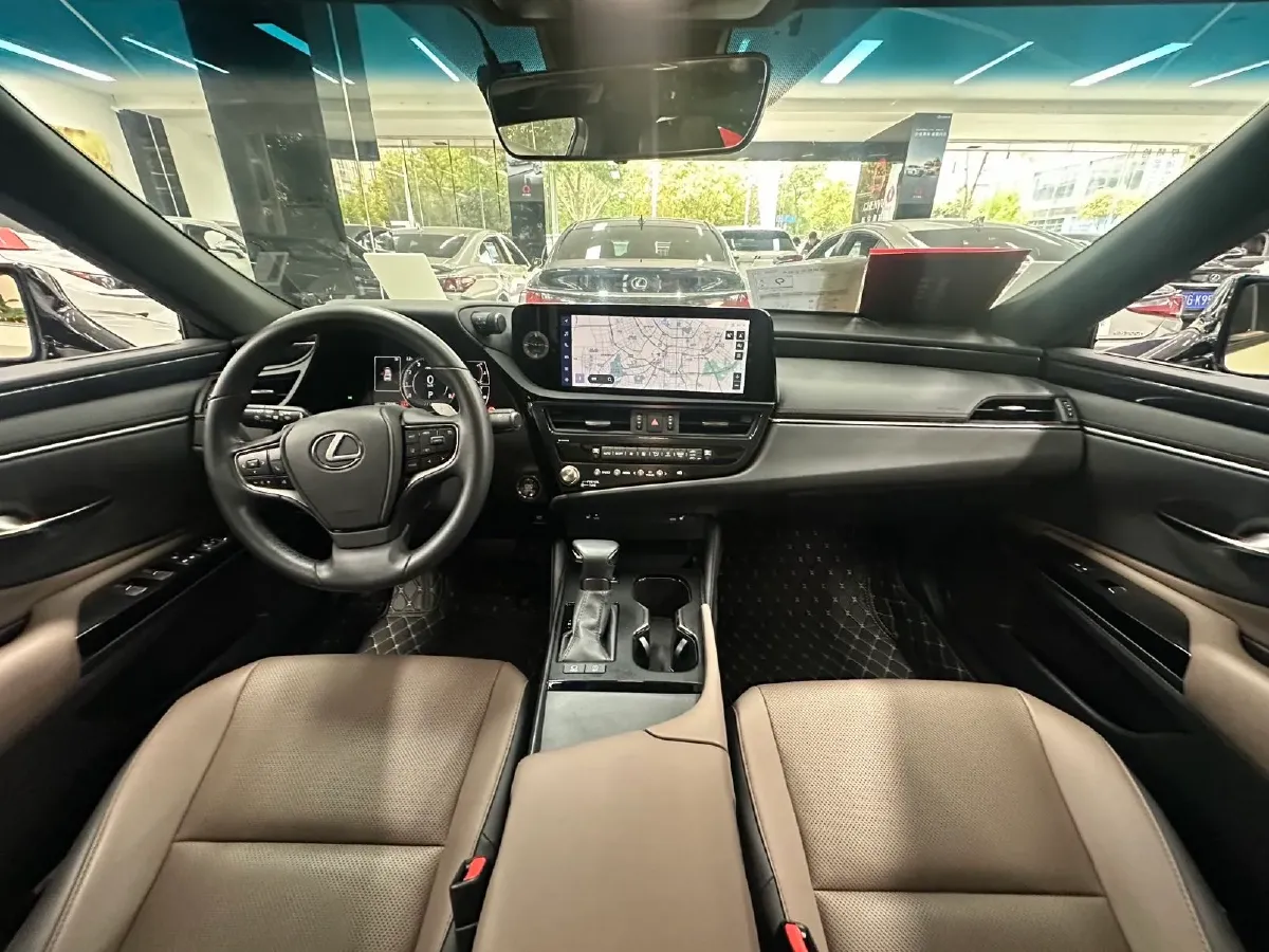 2023 Lexus ES 2.0L 173HP L4 CVT,autocango,china used car exporter,china ev exporter,chinese used car exporter,chinese used ev exporter