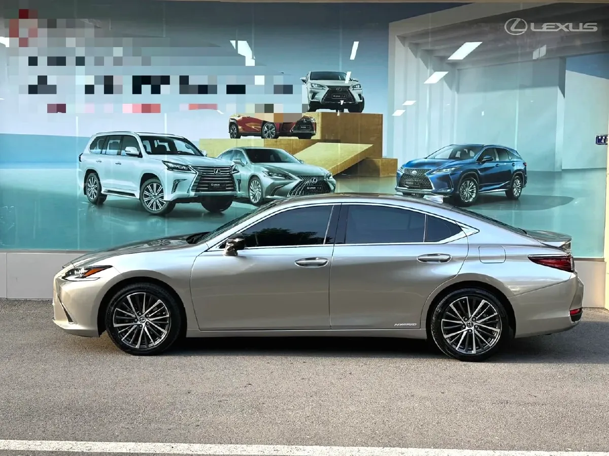 2022 Lexus ES 2.5L 178HP L4 E-CVT Hybrid,autocango,china used car exporter,china ev exporter,chinese used car exporter,chinese used ev exporter