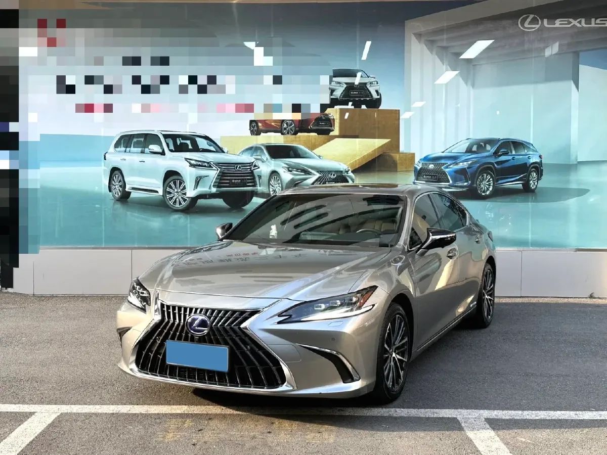 2022 Lexus ES 2.5L 178HP L4 E-CVT Hybrid,autocango,china used car exporter,china ev exporter,chinese used car exporter,chinese used ev exporter