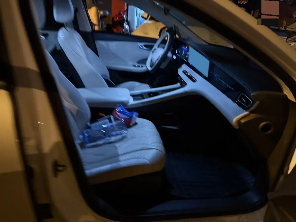 2023 Roewe D7 1.5L 112HP L4 1DHT PHEV 21.4KWH,autocango,china used car exporter,china ev exporter,chinese used car exporter,chinese used ev exporter